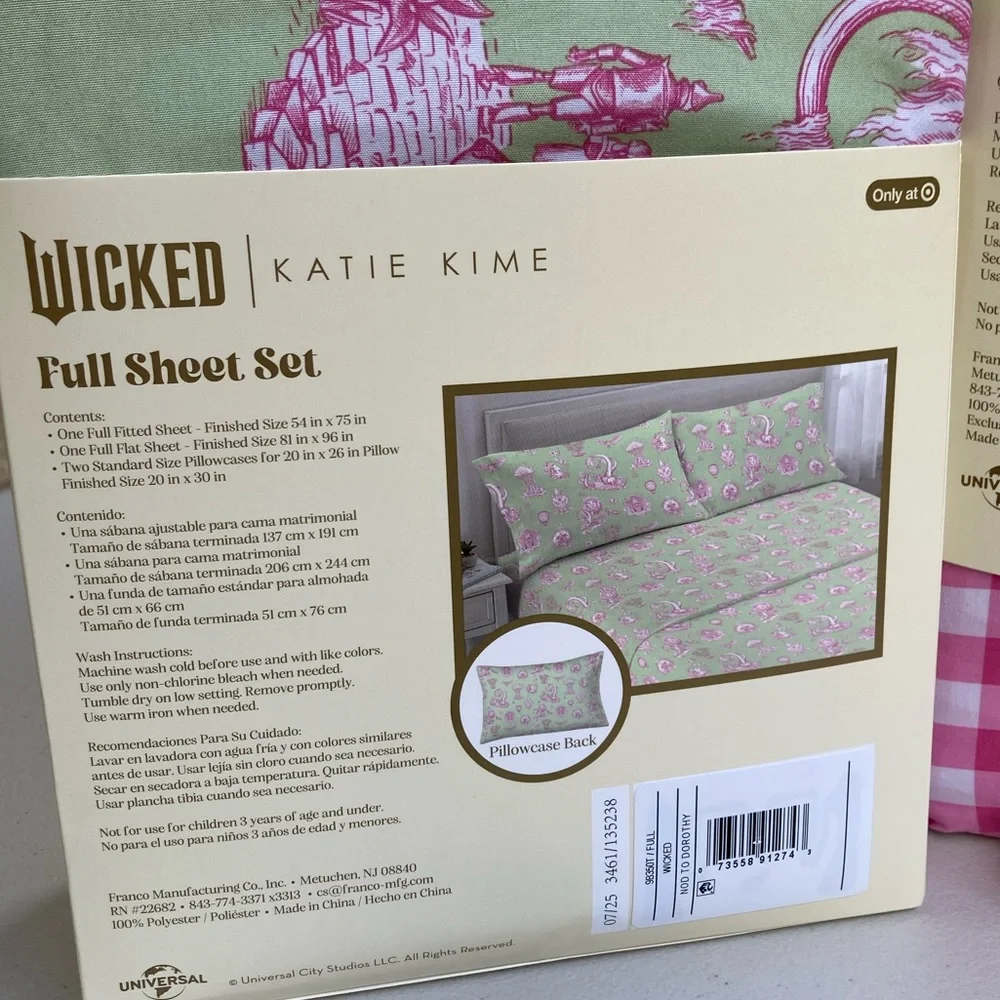 Wicked Full Queen Pink Gingham Comforter Green Sheet Character Print Bedding Set